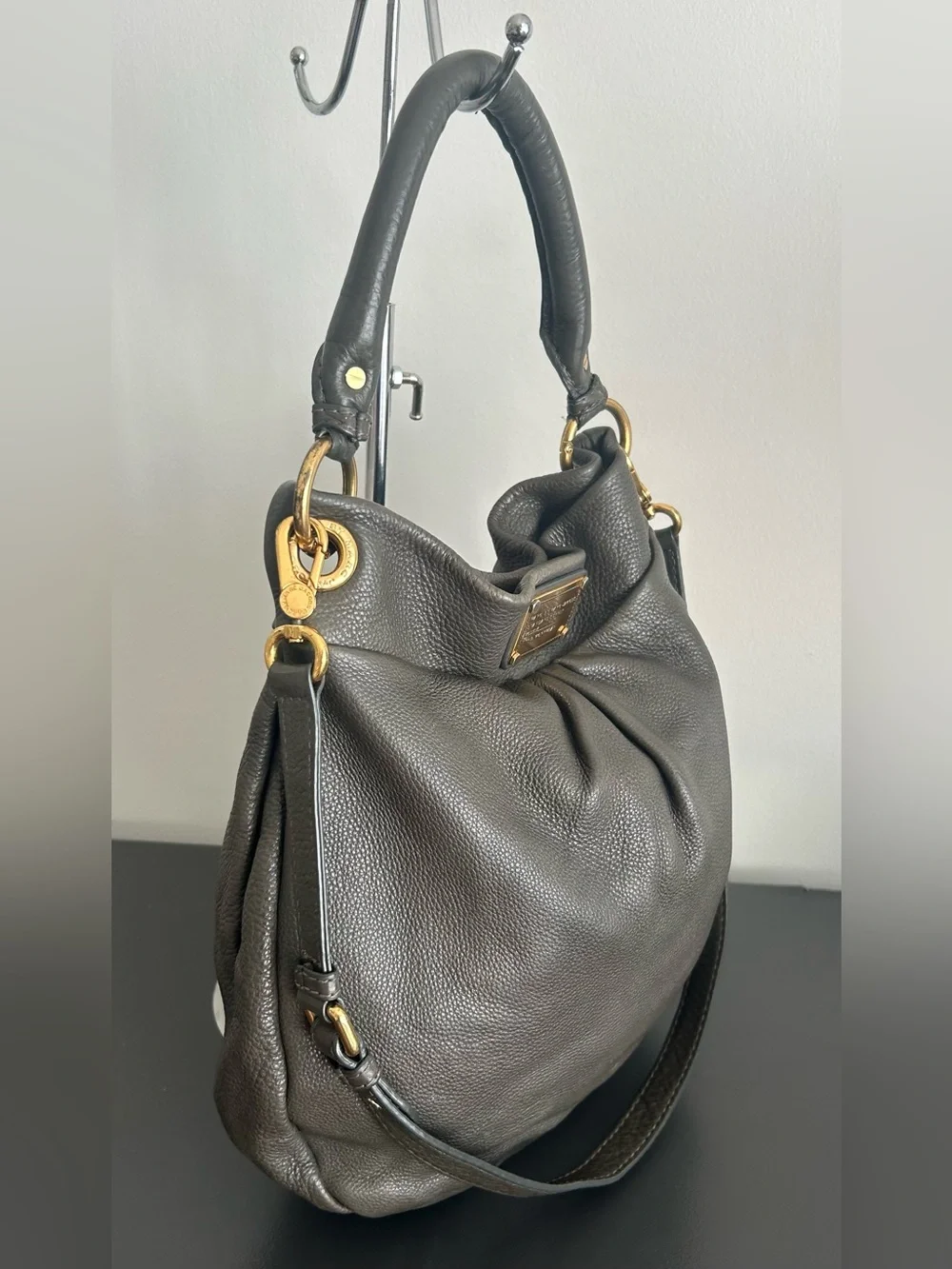 Marc Jacobs Olive Gray Pebbled Leather Hobo Bag Convertible Crossbody